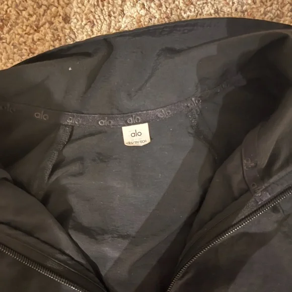 Cropped 1/4 zip alumni pullover, XS - Picture 4 of 4